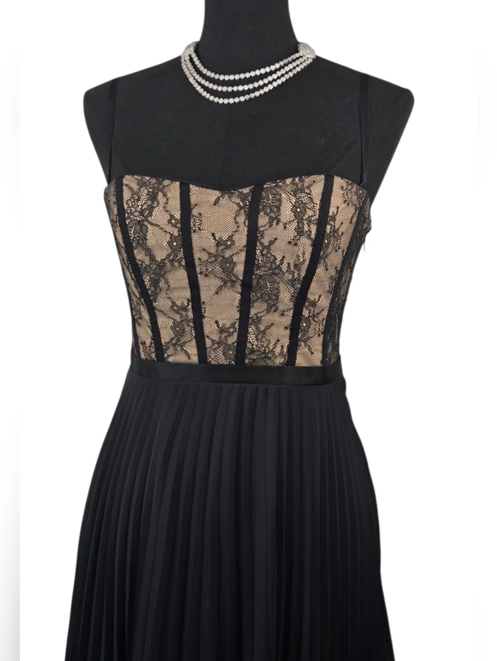 Black Lace-Trim Midi Dress with Handkerchief Hem - Picture 5 of 14